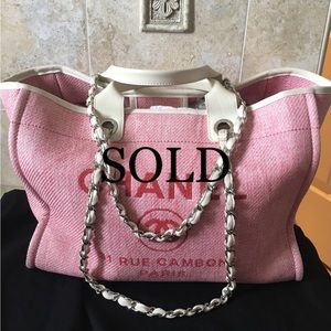 Large  deauville tote with ivory handle shw chain